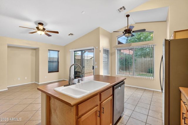 14871 W WATSON Lane, Surprise, AZ 85379