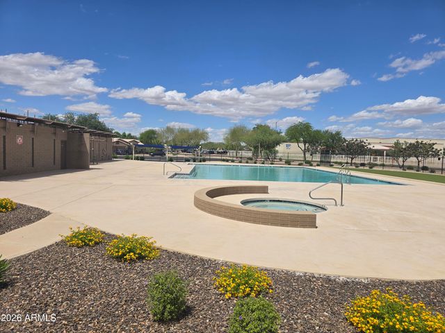 14871 W WATSON Lane, Surprise, AZ 85379
