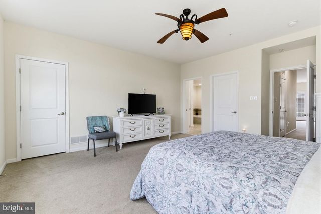 205 HARBOUR BLVD, Cinnaminson, NJ 08077