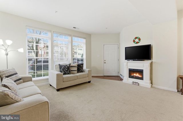 205 HARBOUR BLVD, Cinnaminson, NJ 08077