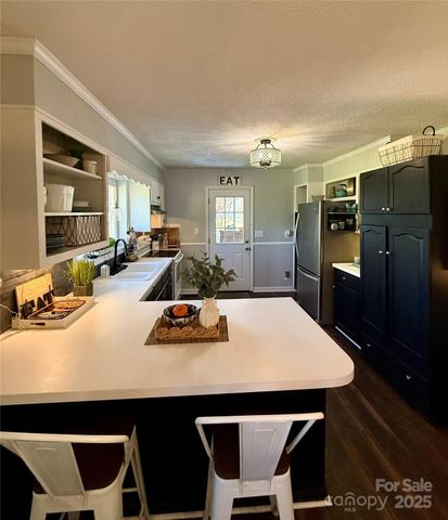 302 W Carroll Street, Cherryville, NC 28021