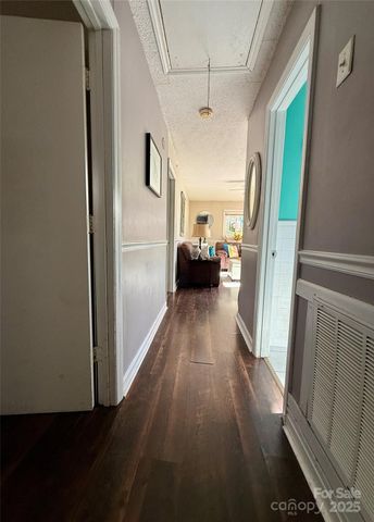 302 W Carroll Street, Cherryville, NC 28021