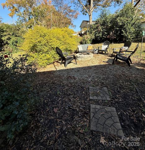 302 W Carroll Street, Cherryville, NC 28021