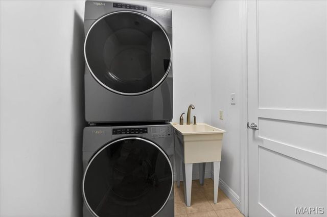 4909 Laclede Avenue 2103, St Louis, MO 63108