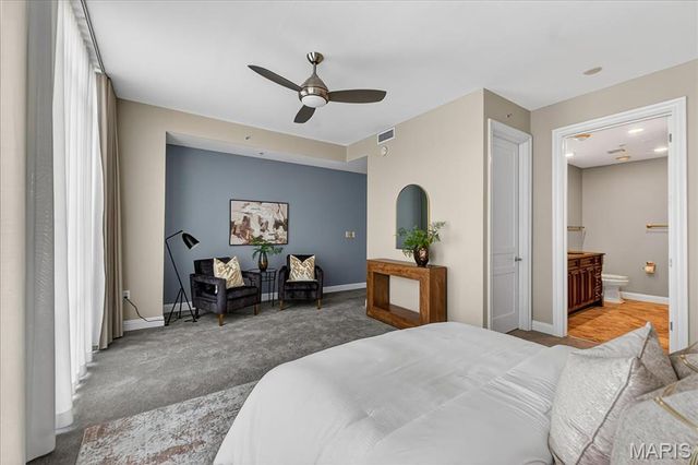 4909 Laclede Avenue 2103, St Louis, MO 63108