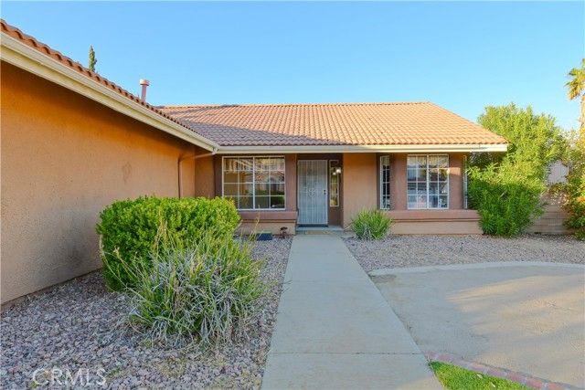 4313 Portola, Palmdale, CA 93551