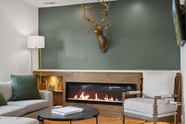 236 Woodside Avenue 11, Park City, UT 84060