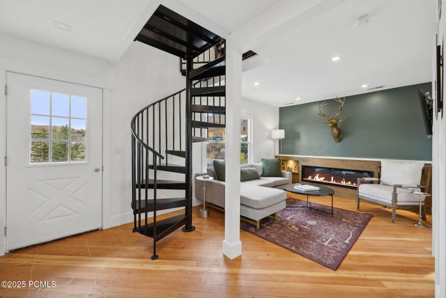 236 Woodside Avenue 11, Park City, UT 84060