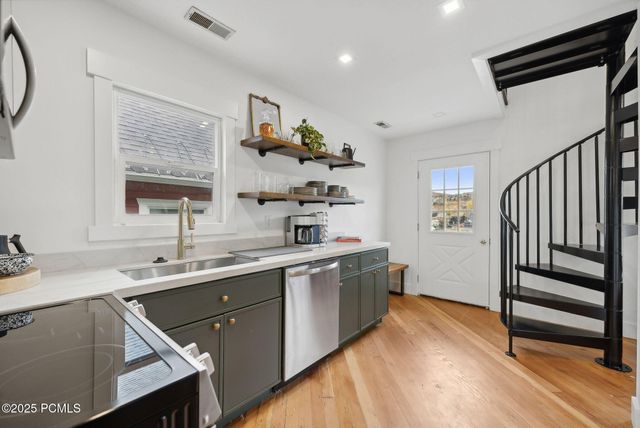 236 Woodside Avenue 11, Park City, UT 84060