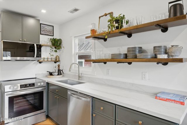 236 Woodside Avenue 11, Park City, UT 84060