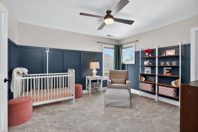 6925 Grover Station, Bettendorf, IA 52722