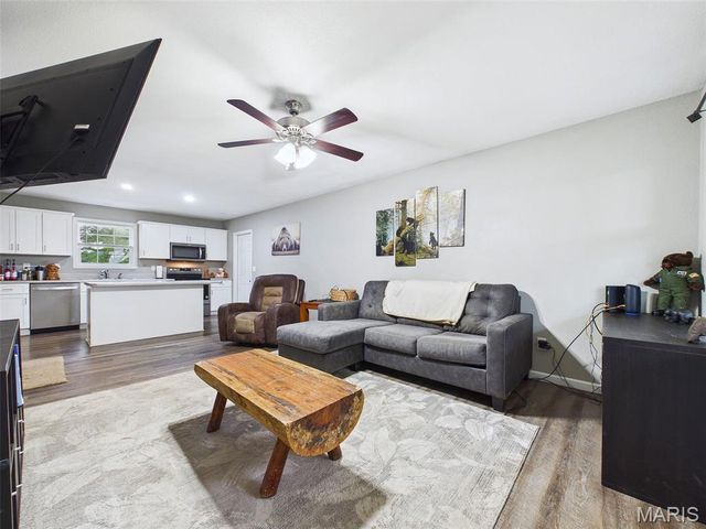 106 Lynn Street, Lebanon, IL 62254