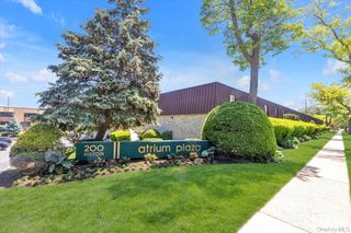 200 Hilton Avenue 20, Hempstead, NY 11550