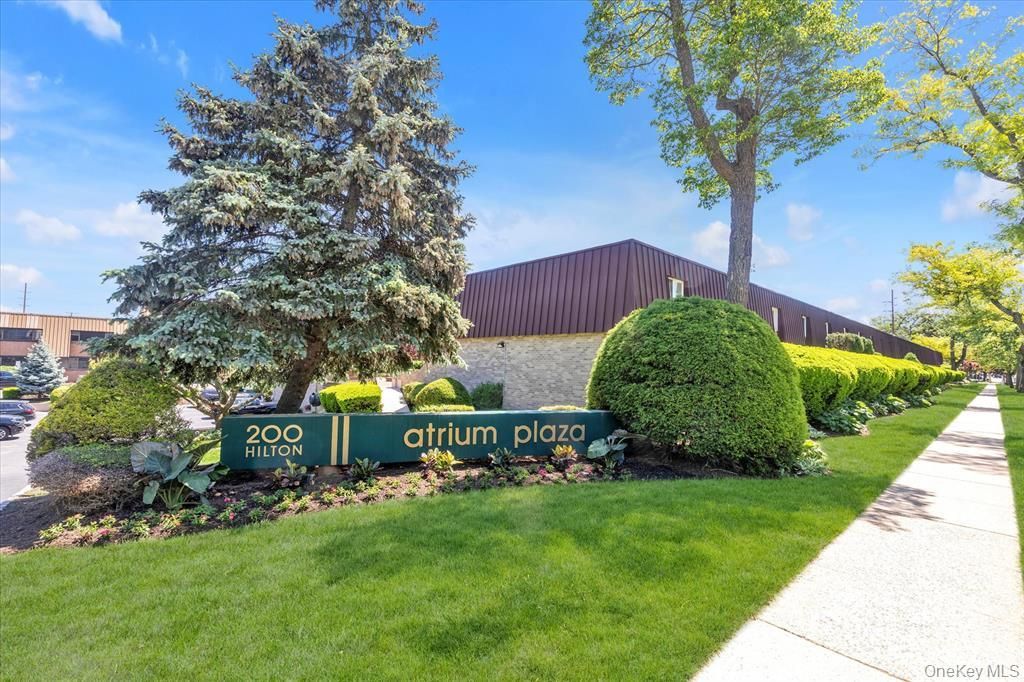 200 Hilton Avenue 20, Hempstead, NY 11550