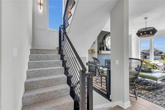 17410 W 169th Place, Olathe, KS 66062