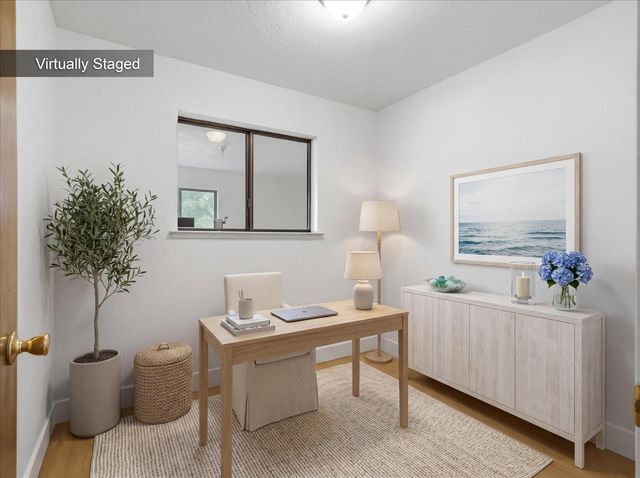 2411 N Ring Avenue, Fresno, CA 93723