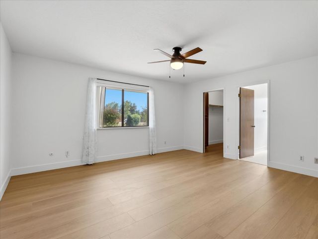 2411 N Ring Avenue, Fresno, CA 93723