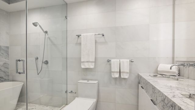 505 E 84TH Street, New York City, NY 10028