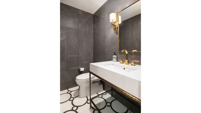 505 E 84TH Street, New York City, NY 10028