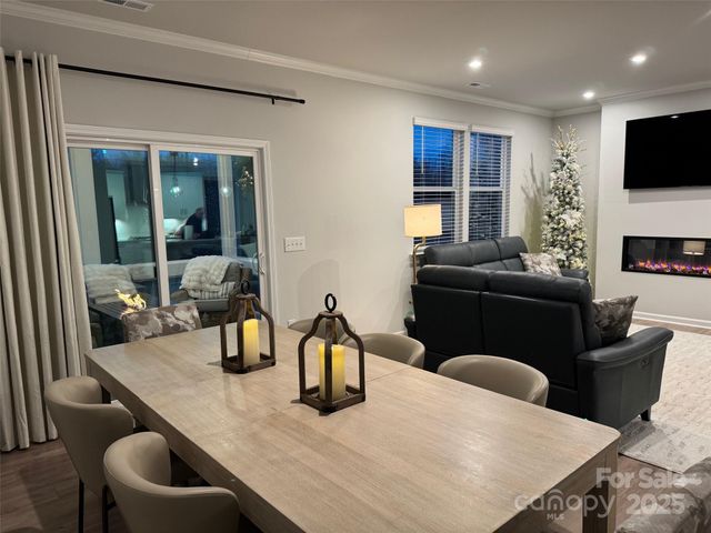 948 Exeter Drive, Sherrills Ford, NC 28673