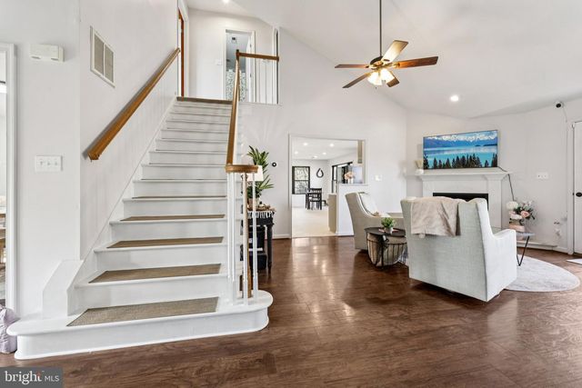 12504 HAWKINS LN, Spotsylvania, VA 22551