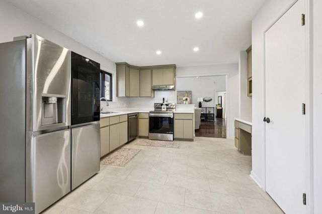 12504 HAWKINS LN, Spotsylvania, VA 22551