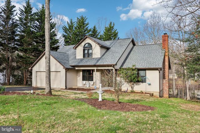 12504 HAWKINS LN, Spotsylvania, VA 22551