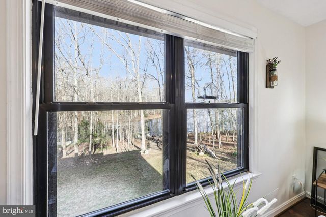 12504 HAWKINS LN, Spotsylvania, VA 22551