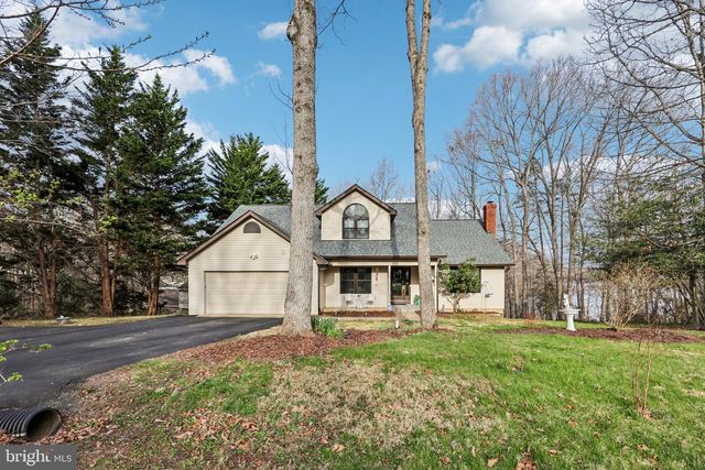 12504 HAWKINS LN, Spotsylvania, VA 22551