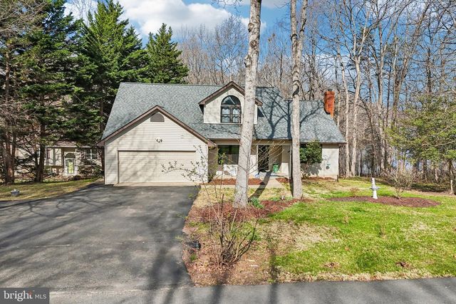 12504 HAWKINS LN, Spotsylvania, VA 22551