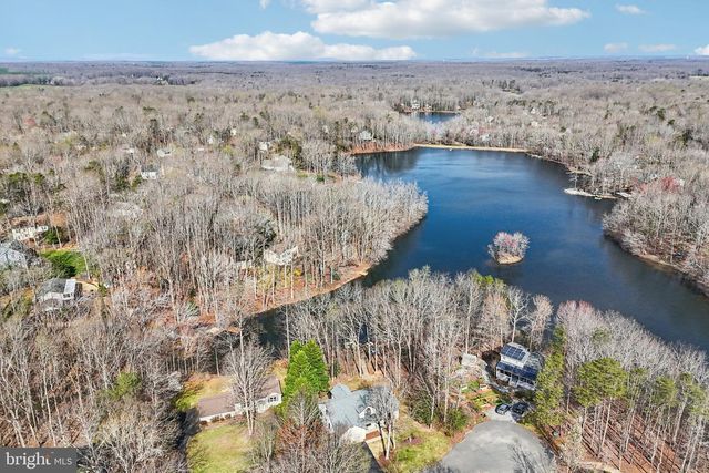 12504 HAWKINS LN, Spotsylvania, VA 22551