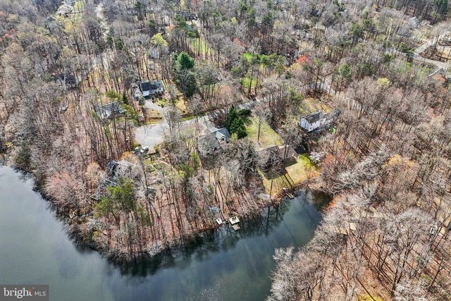 12504 HAWKINS LN, Spotsylvania, VA 22551