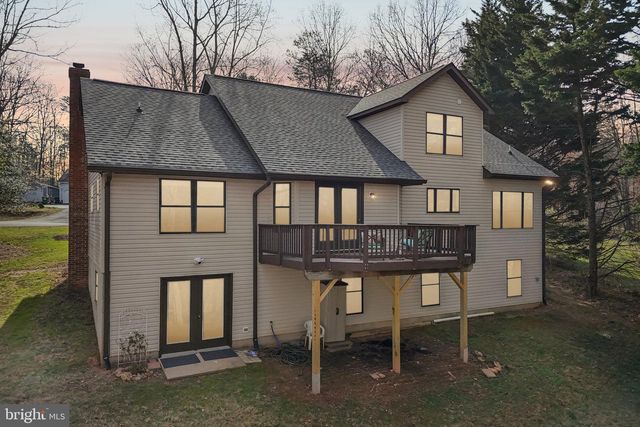 12504 HAWKINS LN, Spotsylvania, VA 22551