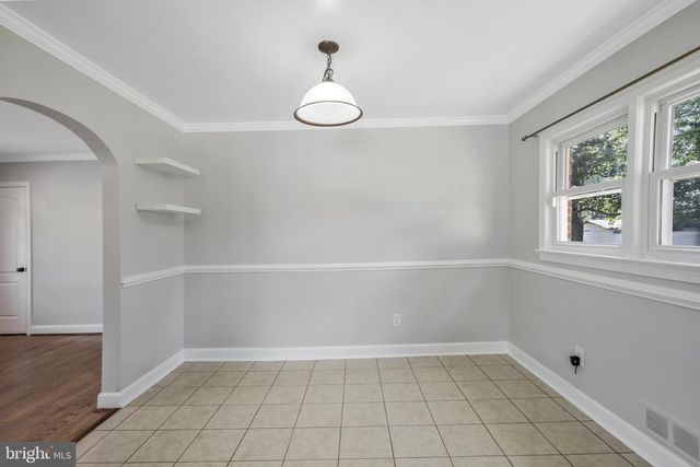 5906 1ST ST N, Arlington, VA 22203