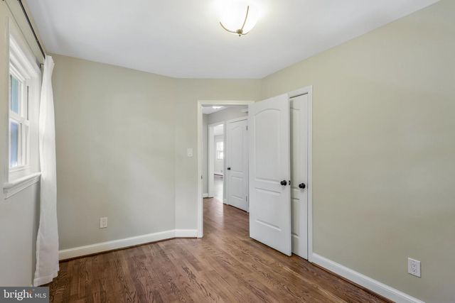 5906 1ST ST N, Arlington, VA 22203