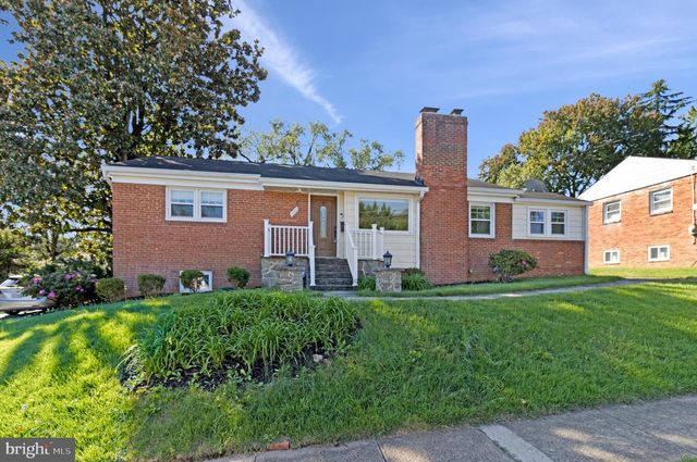 5906 1ST ST N, Arlington, VA 22203