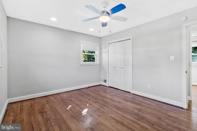 5906 1ST ST N, Arlington, VA 22203