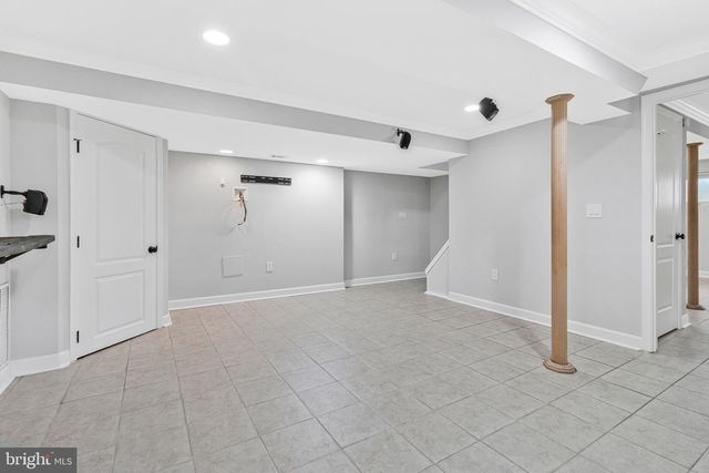 5906 1ST ST N, Arlington, VA 22203