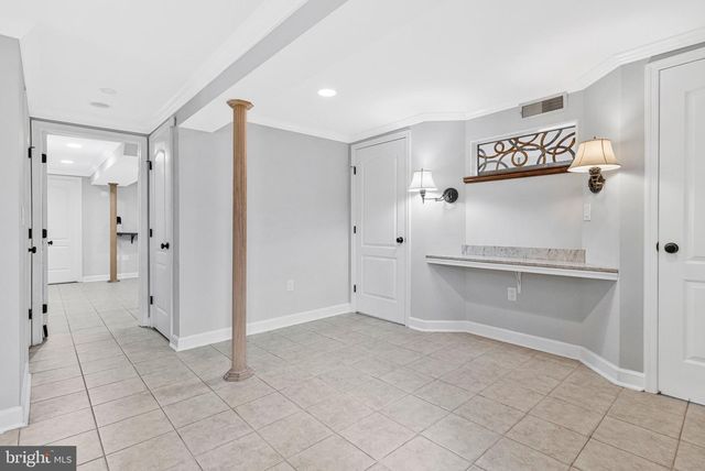 5906 1ST ST N, Arlington, VA 22203