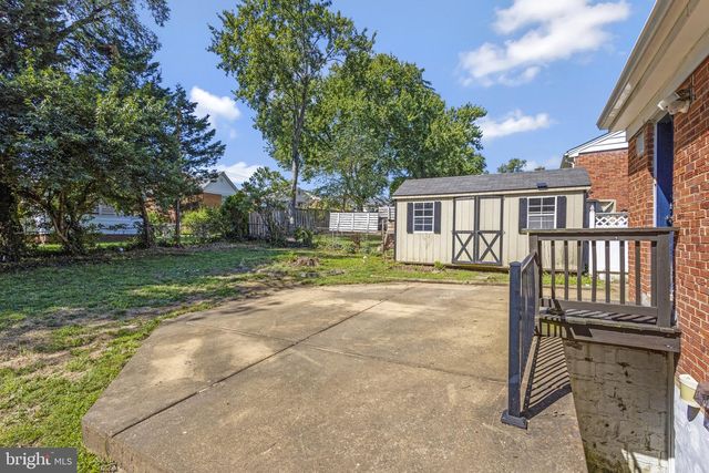 5906 1ST ST N, Arlington, VA 22203