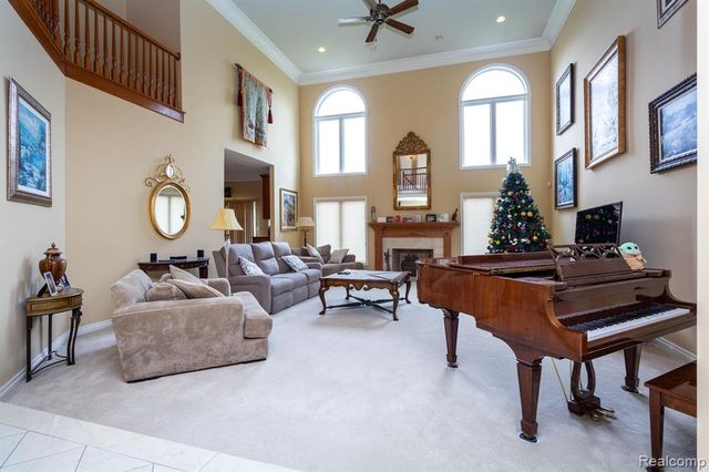 49759 Lakebridge Drive, Shelby Twp, MI 48315