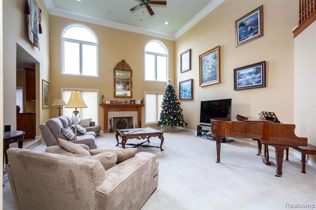 49759 Lakebridge Drive, Shelby Twp, MI 48315