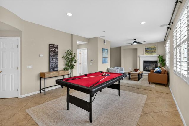 9988 Autumn Sage Way, Elk Grove, CA 95757