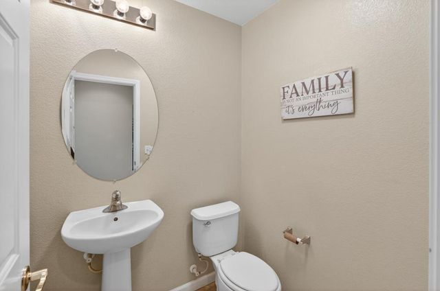 9988 Autumn Sage Way, Elk Grove, CA 95757