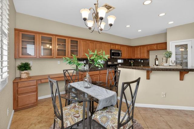 9988 Autumn Sage Way, Elk Grove, CA 95757