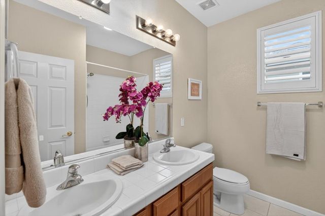 9988 Autumn Sage Way, Elk Grove, CA 95757