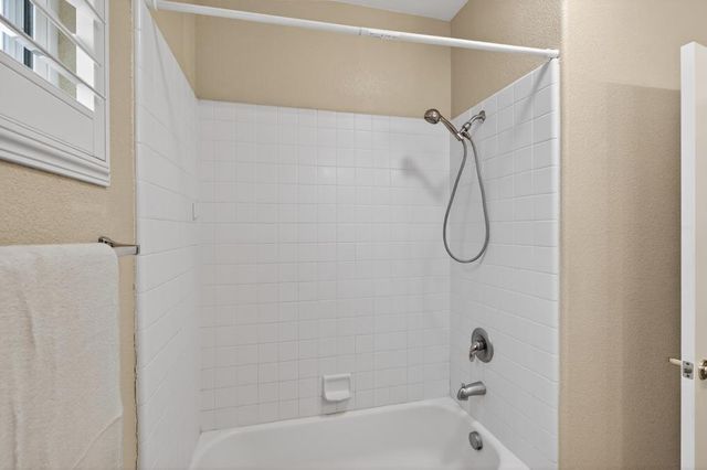 9988 Autumn Sage Way, Elk Grove, CA 95757