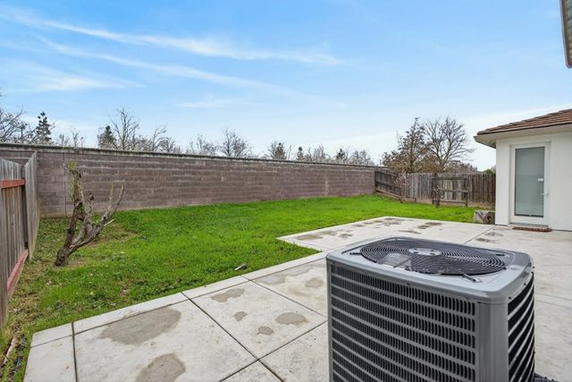 9988 Autumn Sage Way, Elk Grove, CA 95757