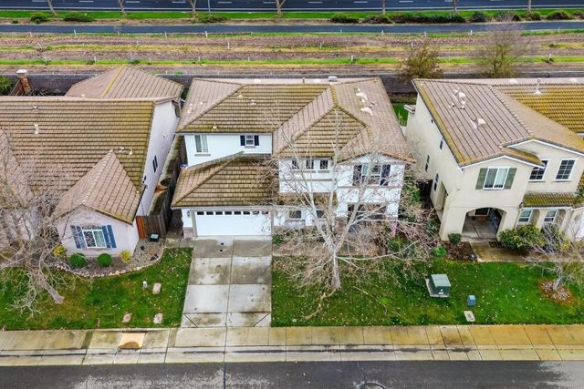 9988 Autumn Sage Way, Elk Grove, CA 95757