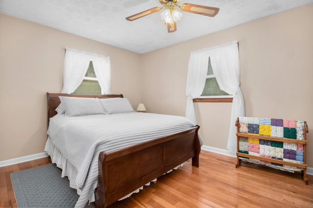 8356 E Laurel Road, London, KY 40741